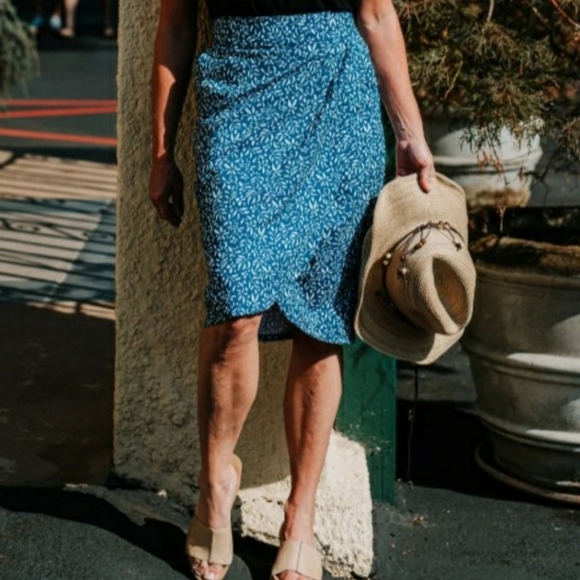 Rip Skirt Blue Wrap Skirt Size XXL Swim Cover Up Travel Hawaii - Picture 8 of 8